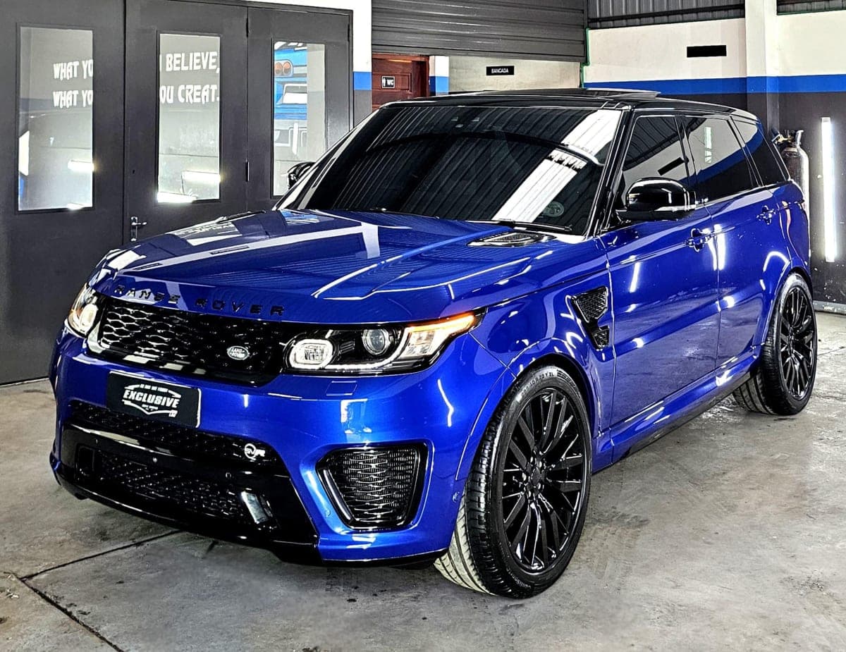 2017 Range Rover Sport SVR